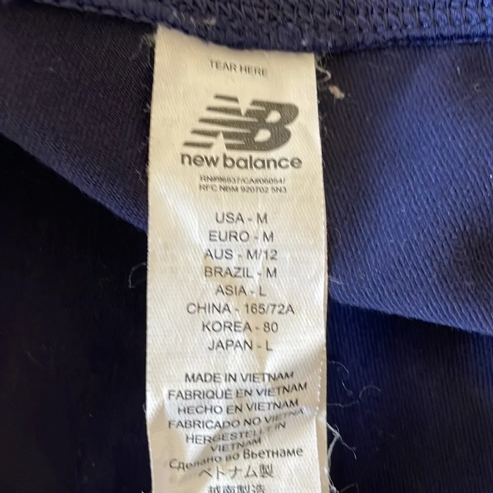 J.CREW x NEW BALANCE leggings size M blue white leopards